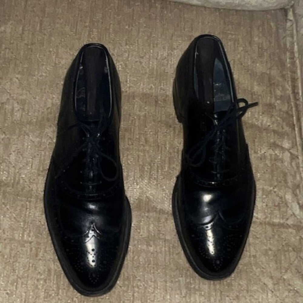 A.J. Wright Men's Dress Shoes, size 9D